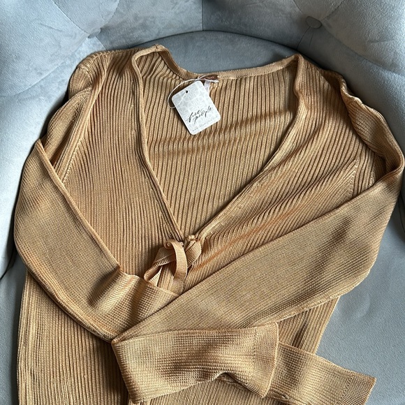 NWT Free People Marlena Cardi Velvet Sands - Picture 9 of 11